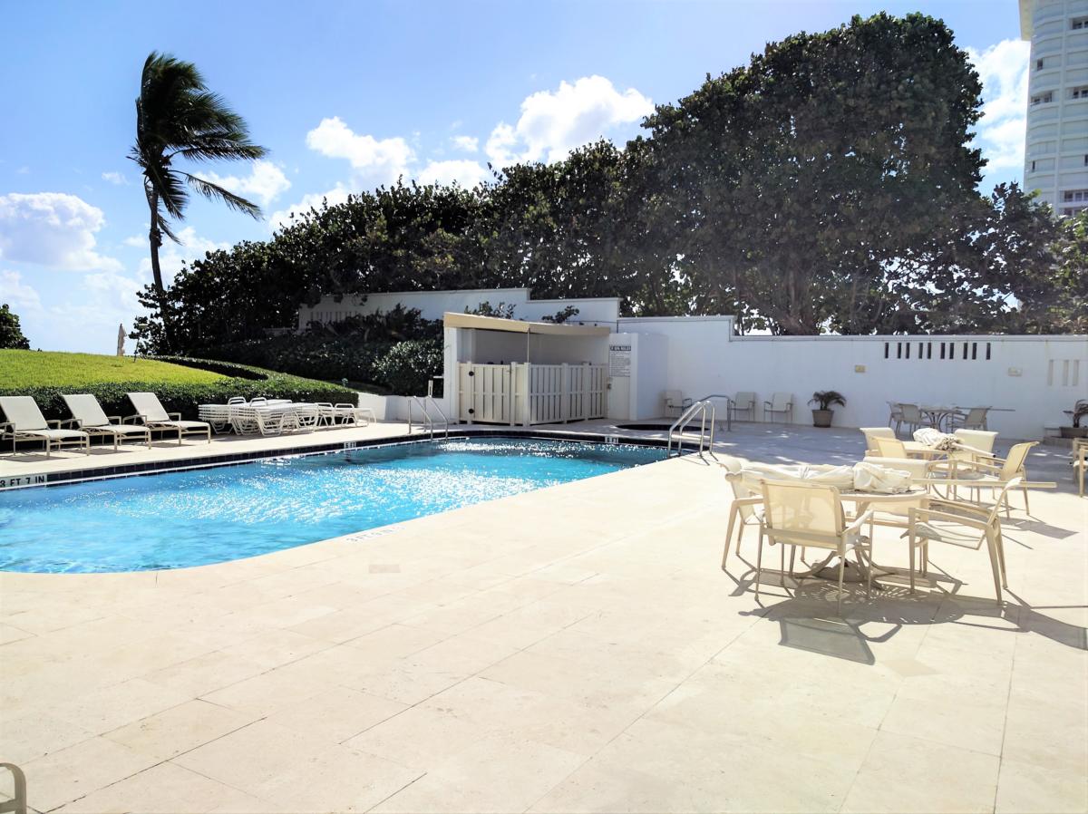 Beresford Pool Area