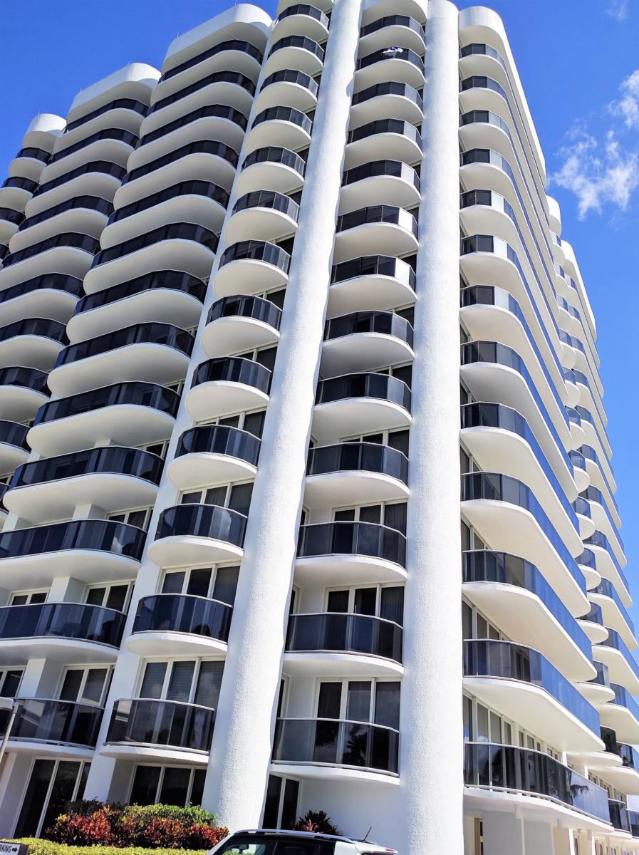 Beresford Condo - Glass Balconies