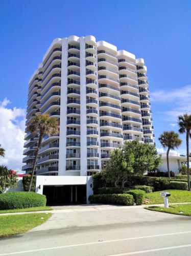 Beresford Condo (Beach Front)