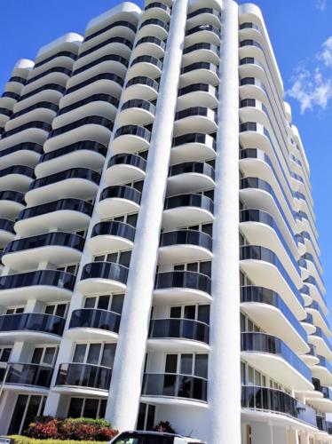 Beresford Condo - Glass Balconies